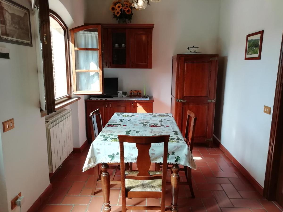Poggio Massiccioli Lägenhet Poggibonsi Exteriör bild