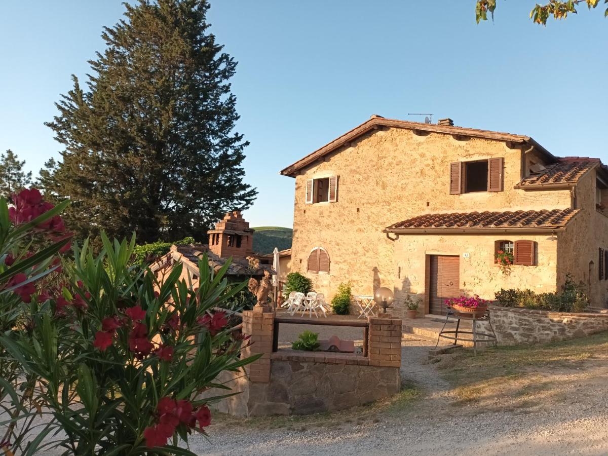 Poggio Massiccioli Lägenhet Poggibonsi Exteriör bild